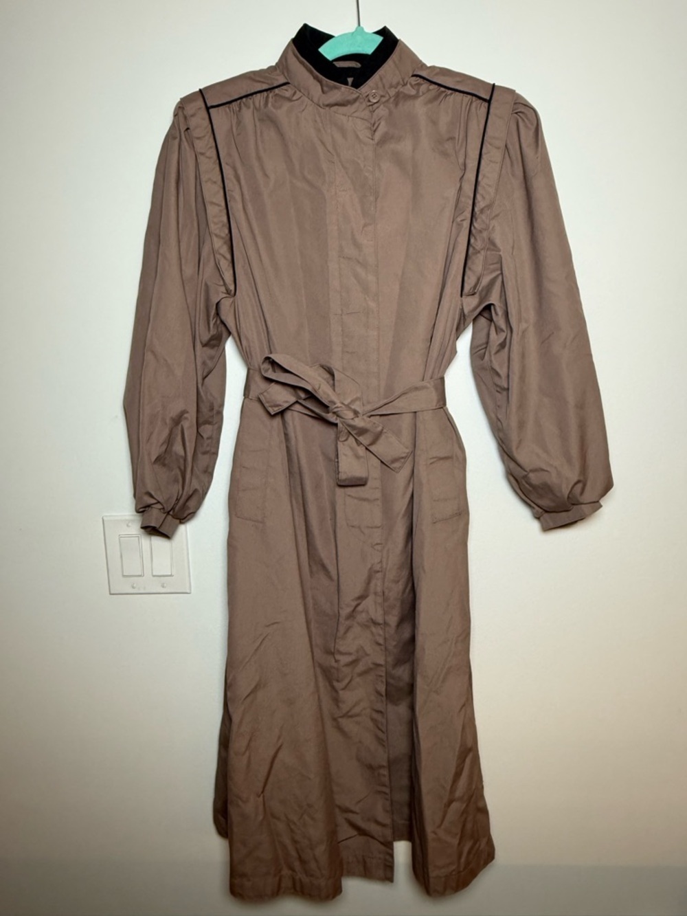 CC Cromwell Vintage Trench Coat